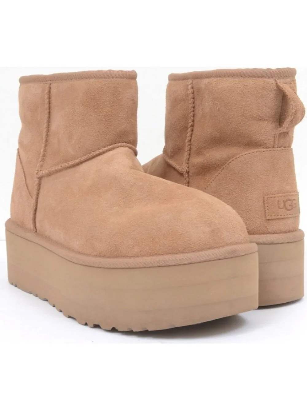 UGG store display